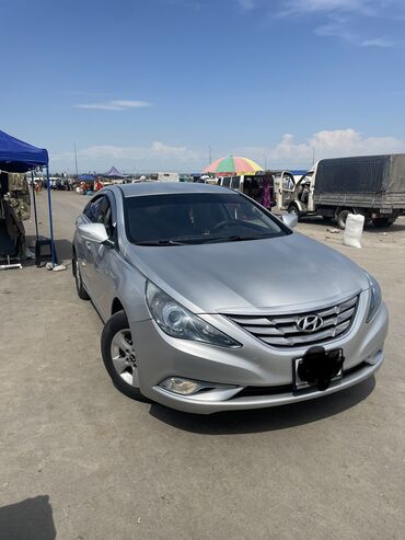 hyundai santa fe бишкек цена: Hyundai Sonata: 2013 г., 2 л, Автомат, Газ, Седан