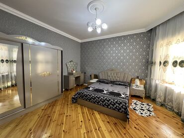 Həyət evləri və villaların satışı: Binəqədi qəs. 4 otaqlı, 220 kv. m, Yeni təmirli — 22