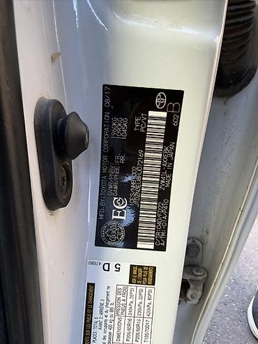 Toyota: Toyota Prius V: 2018 г., 1.8 л, Гибрид, Универсал — 5