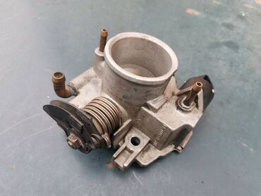 Auto delovi: Klapna gasa Lada 21214 Niva 1.7i. Polovno, ocuvano. Skinuto sa — 3