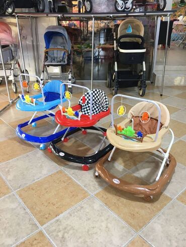 Yemək masaları, oturacaqları: 👶 Uşaq Gəzdiricisi – JOY 992 👶 Rəngarəng dizaynı və musiqili paneli