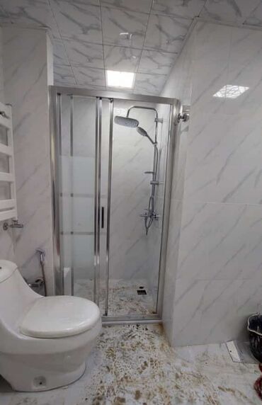 Duş kabinaları, arakəsmələr: Yeni Üstü açıq kabina, Künc üçün, Pulsuz çatdırılma — 25