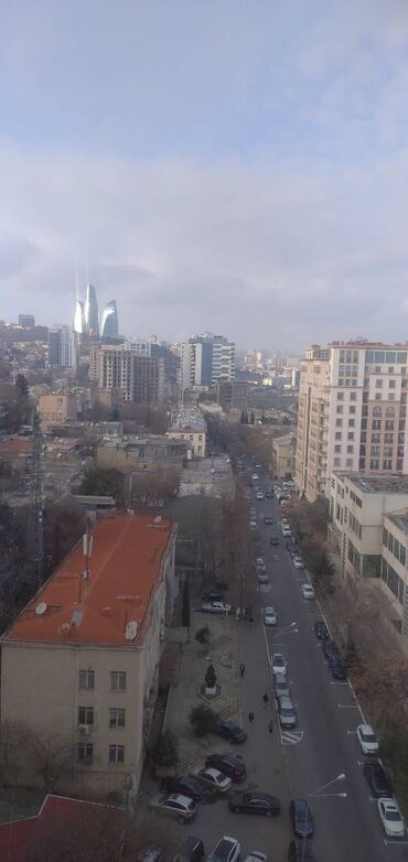 Yeni tikili: Bayıl, 4 otaqlı, Yeni tikili, m. İçərişəhər, 177 kv. m -da lalafo.az — 24 Yeni tikili: Bayıl, 4 otaqlı, Yeni tikili, m. İçərişəhər, 177 kv. m — 24