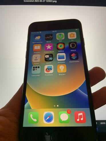 ayfon 3: IPhone 8, 64 GB, Space Gray, Barmaq izi
