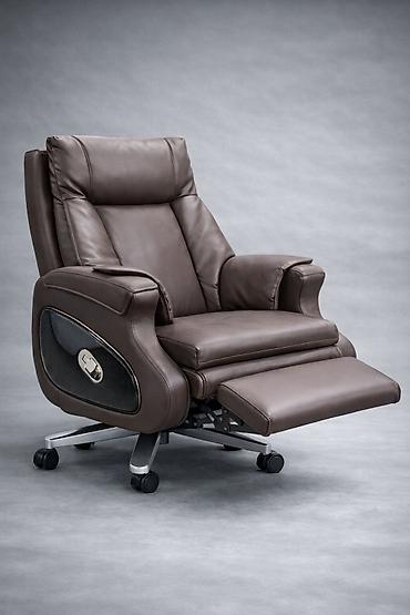 Офисные кресла: Офисное кресло, Новый, С колесиками, цвет - Черный, Экокожа, Платная доставка — 3