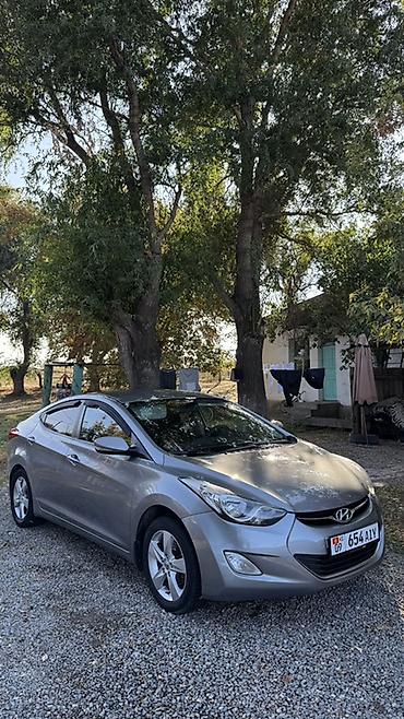 Hyundai Elantra: 2012 г., 1.6 л, Автомат, Бензин, Седан