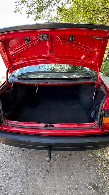 smart open: Volkswagen Passat: 1989 г., 1.8 л, Бензин, Седан — 3