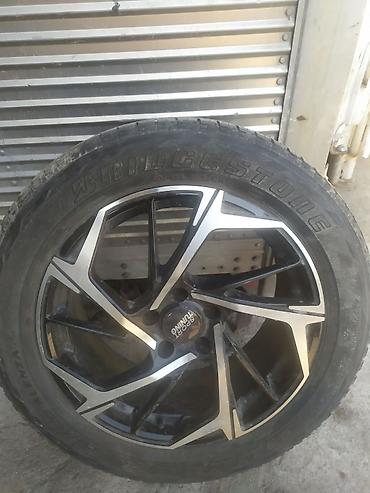 rav4: Колеса в сборе 235 / 55 / R 18, Всесезонная, Б/у, Комплект, Внедорожные (АТ/МТ), Литые, отверстий - 5 — 1