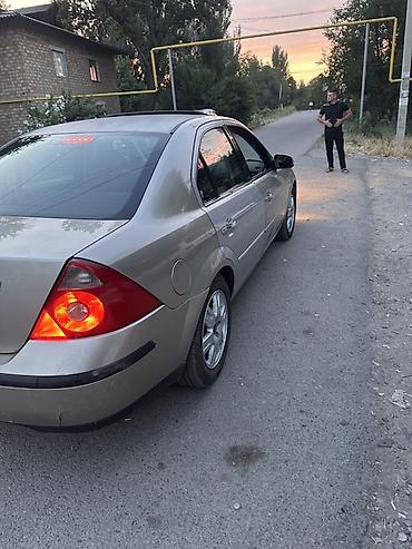 gray f17: Ford Mondeo: 2003 г., 2 л, Автомат, Бензин, Седан — 10