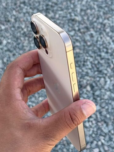 жак ф4: IPhone 16 Pro Max, Б/у, 512 ГБ, Золотой