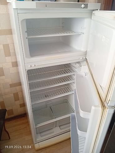 xreal air 2 pro: Холодильник Indesit, Б/у, Двухкамерный, 60 * 160 * — 3