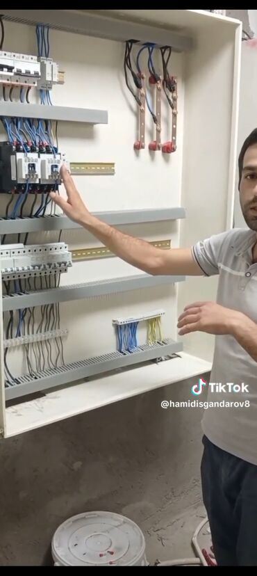 Elektrik işləri: -Elektrik xətlərinin çəkilməsi. -Elektrik şitlərinin yığılmas