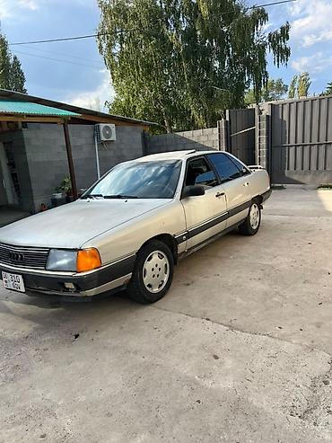 Audi 100: 1989 г., Механика, Бензин, Седан