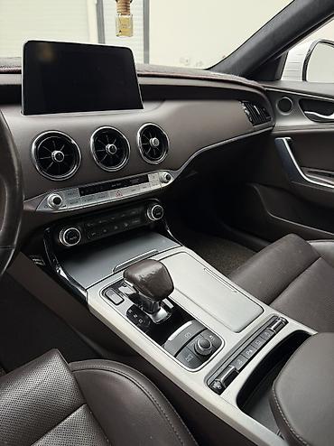 Kia: Kia Stinger: 2019 г., 2.2 л, Автомат, Дизель, Хэтчбэк — 12