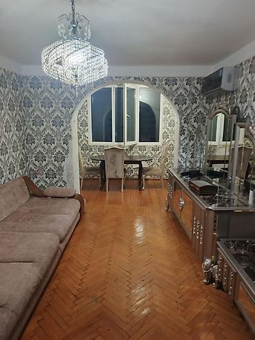 sabuncuda ev: Bakı, Montin, 3 otaqlı, Köhnə tikili, m. Nəriman Nərimanov, 66 kv. m — 10