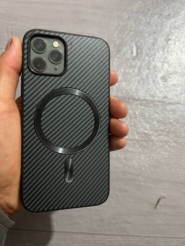 берекет грант телефон: IPhone 11 Pro, Matte Midnight Green, Чехол