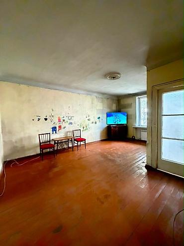Квартиры: 2 комнаты, 46 м², Индивидуалка, 3 этаж, Старый ремонт — 3