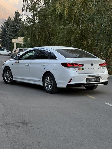 на хёндай соната: Hyundai Sonata: 2021 г., 2 л, Автомат, Газ, Седан — 4