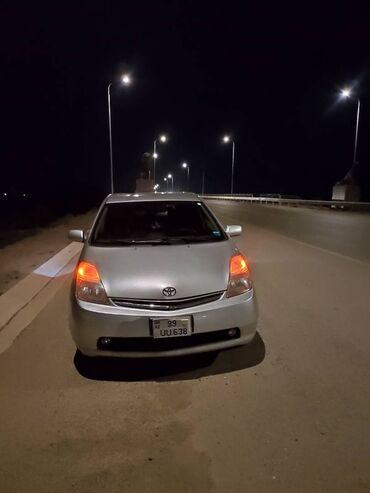 Toyota: Toyota Prius: 1.5 l | 2008 il Hetçbek