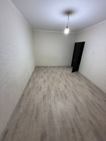 продажа квартир трёх комнатную тунгуч микрорайон 106 серия: 2 комнаты, 66 м², 106 серия, 2 этаж, Косметический ремонт