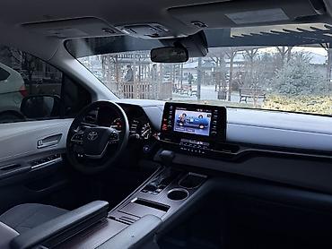 Toyota: Toyota Sienna: 2021 г., 2.5 л, Автомат, Гибрид, Минивэн — 15