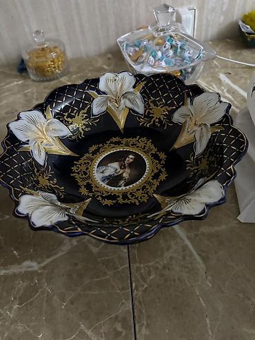iris: Qızılı naxışlı dekorativ keramika qab - Material: keramika/porcelan - — 1