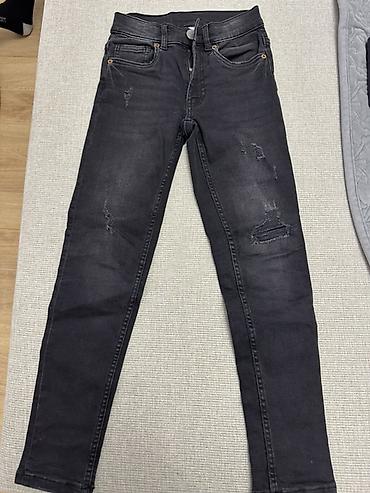 short: Oglan uchun Shalvarlar ve shortlar hamsi 5-10-15-20 azn-e satilir — 5