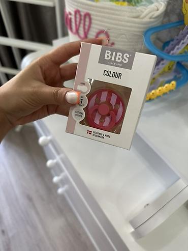 Uşaqlar üçün digər mallar: BIBS Colour uşaq əmziyi Yenidir,2 eded oldugu üçün satılır 35 manata — 2