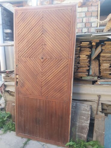 деревянный двер: Входная дверь, Ольха, цвет - Бежевый, Б/у, 200 * 90, Самовывоз