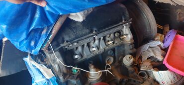 Digər avtomobil ehtiyat hissələri: Avtomobil ehtiyat hissələri – qarışıq parti Təsvir: - Starter — 7