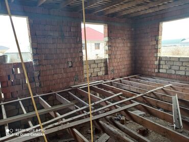 mingecevirde ev alqi satqisi: 4 otaqlı, 100 kv. m, Kredit yoxdur, Təmirsiz