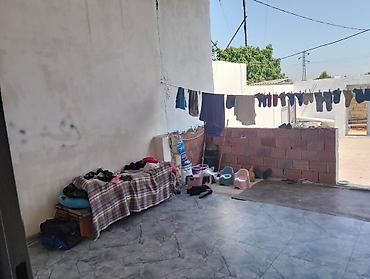 Qonaq otağı dəstləri: İşlənmiş, Masa və oturacaqlar — 7