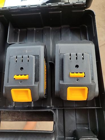 Дрели: ГАЙКАВЕРТ аккумуляторная батарейка 1 штук,новый. 2 батарейные - 4600 — 4