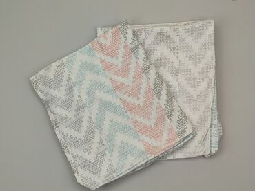 Poszewki: Pillowcase, 66 x 73, kolor - Kolorowy, stan - Dobry