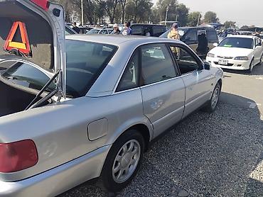впускной коллектор ауди: Audi 100: 1996 г., Автомат, Газ, Седан — 4