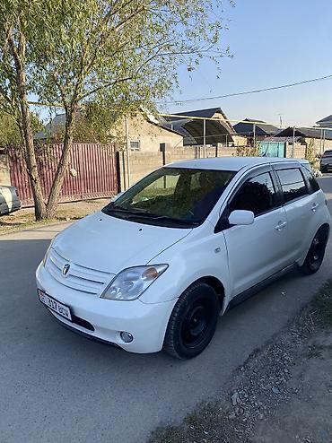Toyota Ist: 2003 г., 1.5 л, Автомат, Бензин, Хэтчбэк