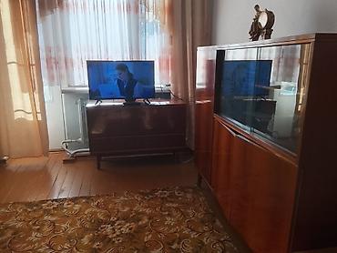 Продажа квартир: 2 комнаты, 50 м², 2 этаж, Старый ремонт — 1