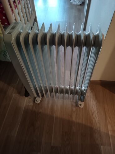 yag radiatoru qiymeti: Radiator 20 azn