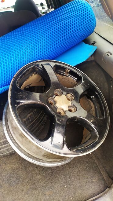 Другие аксессуары для шин, дисков и колес: Диска диск колесо титан субару 17-размер 5/100