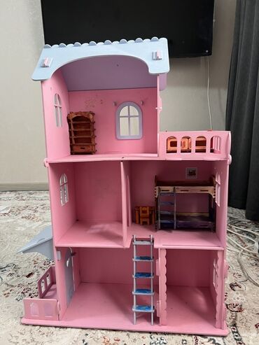 кукольный домик: Кукольный домик из дерева, розово-голубой, многоуровневый б/у