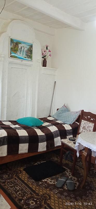 1 otaq satlir bayil: 3 otaqlı, 26 kv. m, Orta təmir — 2