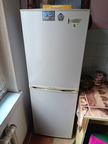 холодильник hisense: Холодильник Б/у, Двухкамерный, 1 *