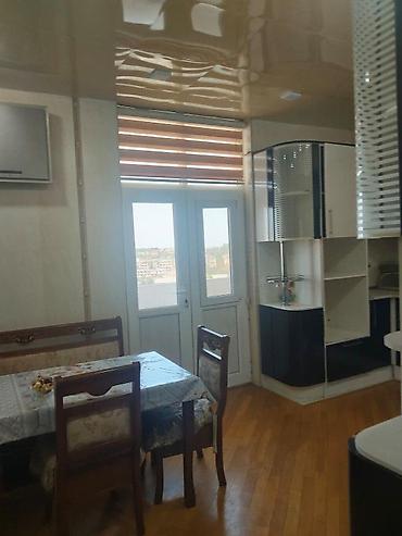 samaxinka evlerin qiymeti: Əhmədli, 3 otaqlı, Yeni tikili, m. Xalqlar Dostluğu, 120 kv. m — 4