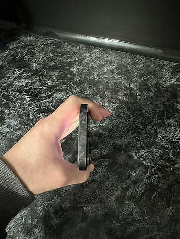 Защитные пленки и стекла: IPhone с тремя основными камерами (линейка Pro). На корпус нанесена — 7