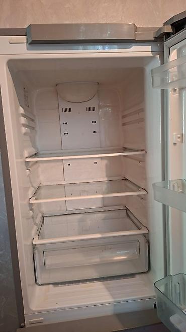 Samsung soyuducu - Rəng: gümüş (inox effektli) - Tərtibat: aşağıda — 4