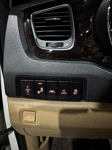 Kia: Kia Carnival: 2019 г., 2.2 л, Автомат, Дизель, Минивэн — 9