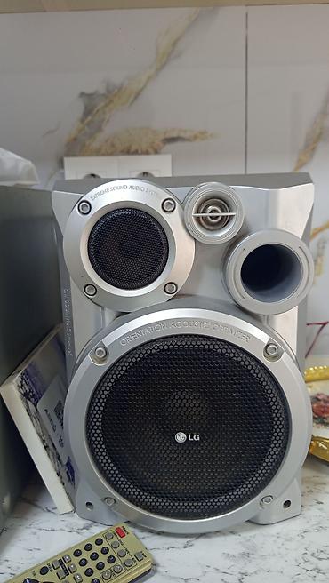 Minidisk və disk pleyerlər: LG firması orginal 3 disk yeri aux var mikrafon yeri var işlək — 3