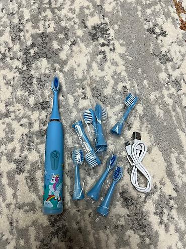 набор кистей: Детские электрические зубные щетки 🪥 В наборе usb зарядка + 8 насадок — 3