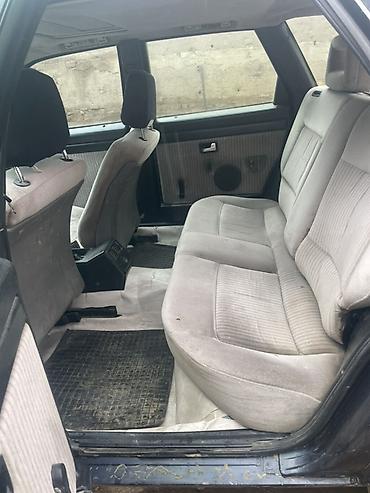 купить блатной номер: Audi 100: 1988 г., Универсал — 6