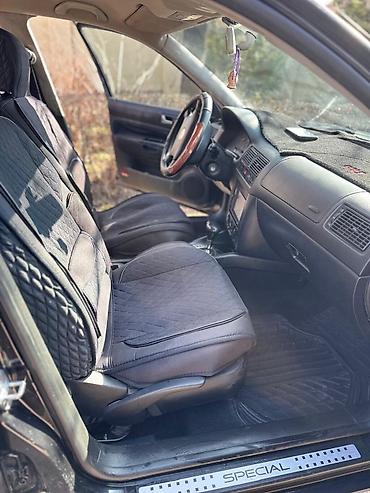 Volkswagen: Volkswagen Golf V: 2002 г., 1.6 л, Автомат, Бензин, Универсал — 3